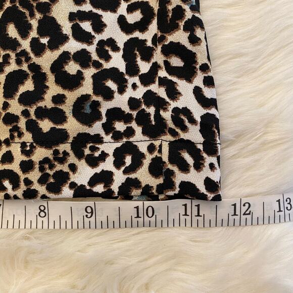 DR2 Animal Print Pull On Wide Leg Crop Pants Medium - Picture 9 of 12